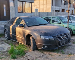 Dezmembrez Audi A4 B6 cu fata de Audi A4 b8 - imagine 2