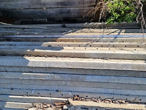 Stalpi spalieri de beton