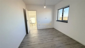 Casa viitorului  || Pompa de caldura || Panouri foto 11,7 kw - imagine 9