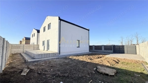 Casa viitorului  || Pompa de caldura || Panouri foto 11,7 kw - imagine 4
