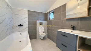 Casa viitorului  || Pompa de caldura || Panouri foto 11,7 kw - imagine 13