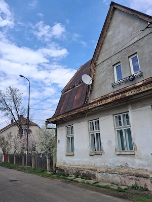 Casa de vanzare in Rădăuți - imagine 2