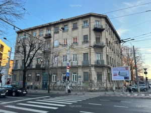 Apartament 4 camere de închiriat, lângă Drept, ideal studenți, 2 băi