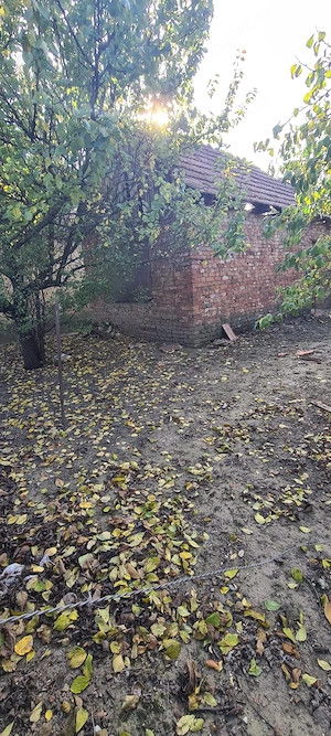 Vând casă (plaț) 1078 m2 - imagine 3