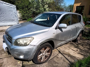 Rav 4 functional, pentru dezmembrari, 2.2 CAT, an 2007, nu dezmembrez, vand toata masina - imagine 5