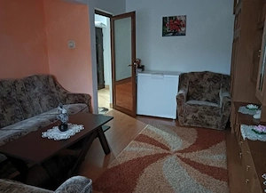 Apartament 3 camere, decomandat