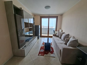 Inchiriez apartament 