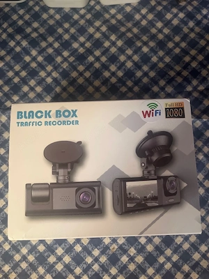 Cameră de bord auto (dash cam) Full HD – imagine clară zi/noapte | Stare foarte bună