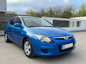 Hyundai i30 1.4 benzina  - imagine 4