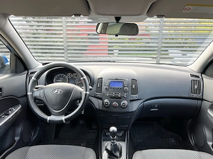 Hyundai i30 1.4 benzina  - imagine 5
