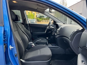 Hyundai i30 1.4 benzina  - imagine 7