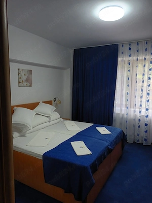 Vând Vilă 3 stele  - imagine 9