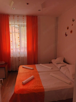 Vând Vilă 3 stele  - imagine 8