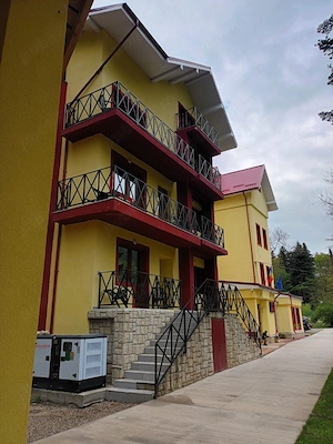 Vând Vilă 3 stele  - imagine 2