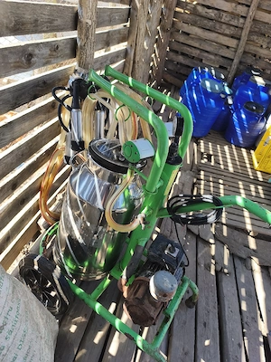 aparat de muls vaci  - imagine 3