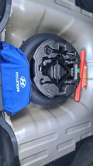 Hyundai Elantra 2021 - imagine 6