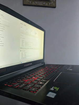 Laptop Acer Predator Helios 300 - imagine 2