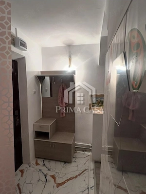 Camera de camin   zona Dragaica   D. Filipescu   etaj 3 din 4   renovata mobilata   Pret: 26.000   - imagine 5