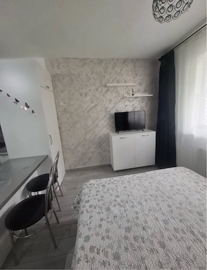 Garsonieră cochetă de închiriat   Frumoasa, Bd. Poitiers   Etaj 1