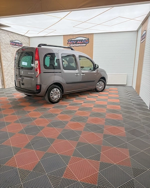 RENAULT KANGOO 1,5 Diesel . An 2015 . 5 Locuri RAR+ITP . Garantie 12 luni . Buy-Back . Livrare  - imagine 4