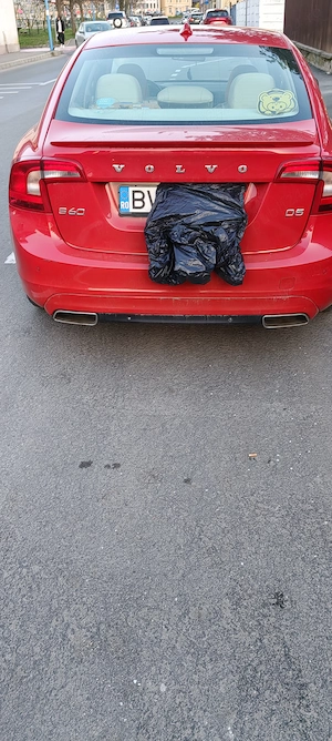 Vând volvo s60 d5 2.4 diesel 2015 215CP  - imagine 5