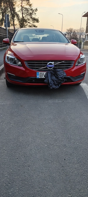 Vând volvo s60 d5 2.4 diesel 2015 215CP  - imagine 4