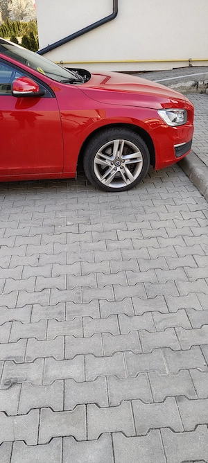 Vând volvo s60 d5 2.4 diesel 2015 215CP  - imagine 7