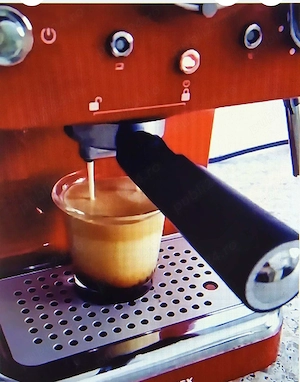 Expresor cafea cu macinata, sigilat la cutie 199 ron