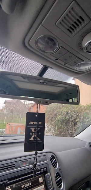 Vand Volkswagen Tiguan 2.0 TDI DPF 4Motion Automatik - imagine 9