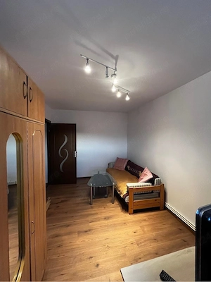 apartament - imagine 3