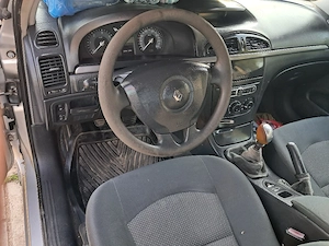 skoda superb 2.0 diesel  140 caivand  masina personala nu sunt revanzator - imagine 7