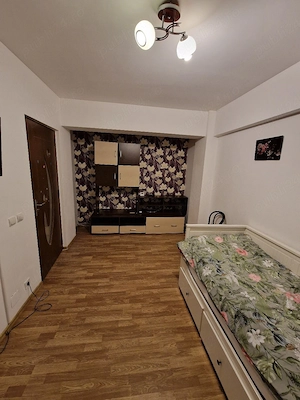 Garsoniera de inchiriat