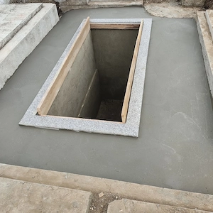 Cavou îngrijit, 2 locuri   Eternitatea Poarta 2, Arad | Locație liniștită și acces facil  - imagine 3