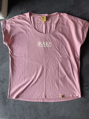 Tricou Porc putin purtat