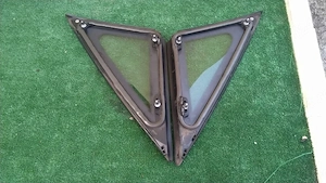 Geam fix față dreapta, cod original 5P0845412C, compatibil Seat Toledo 3, Altea, Altea XL - imagine 2