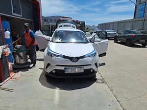 Toyota C-HR 1.8 HSD Hybrid (Hibrida) 4x2 CVT C-enter