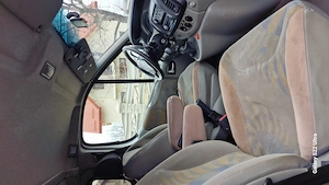 Vand reno trafic 2 7+1 locuri motor 1.9 an 2006. Nr   - imagine 5