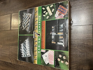 Set jocuri sticlă șah + table + domino + set șah clasic