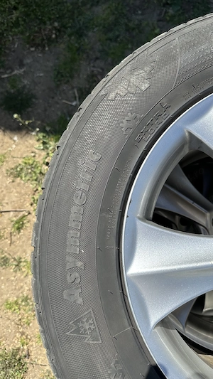 Vand roti de iarna pentru Hyundai Santa Fe  - imagine 4