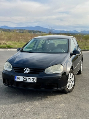 Volkswagen Golf 5 1.6 FSI