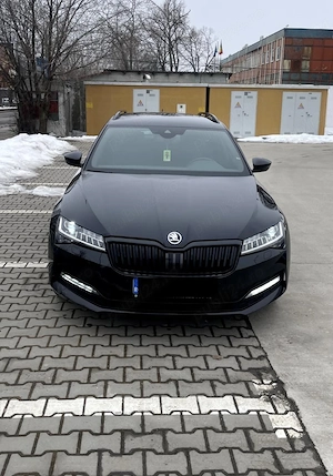  Skoda Superb Combi 2.0 TSI Sportline - imagine 2