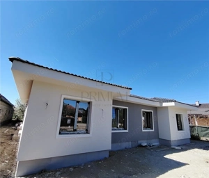 Duplex la asfalt - 3 bai - personalizare interioara