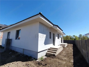 Duplex 3 camere - 100 metri de asfalt - Personalizare interioara - imagine 2