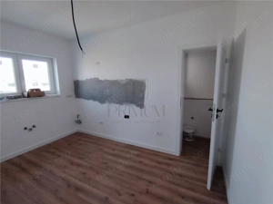 Duplex separat prin camera tehnica - 5 camere - la cheie - imagine 9