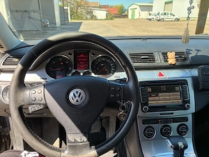 VW Passat 170 cp - imagine 4