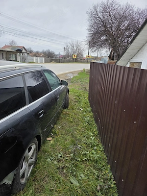 Dezmembrez Audi a4 b7 2008 S line - imagine 3