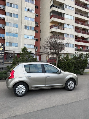 Dacia Sandero 1.6 MPI - imagine 6
