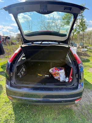 Ford Focus 1.6 TDCi   economic, întreținut, unic proprietar - imagine 9