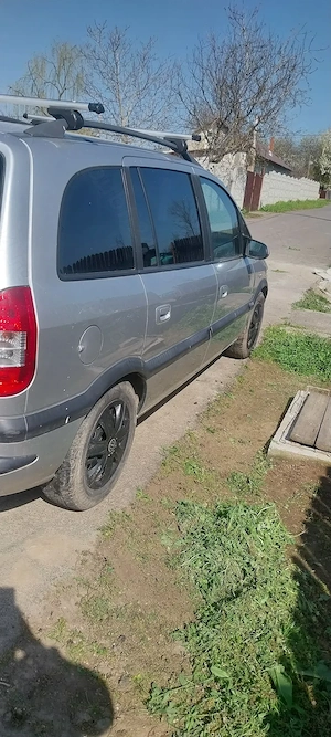 Vand Opel Zafira 1,6 16V Benzină  - imagine 5