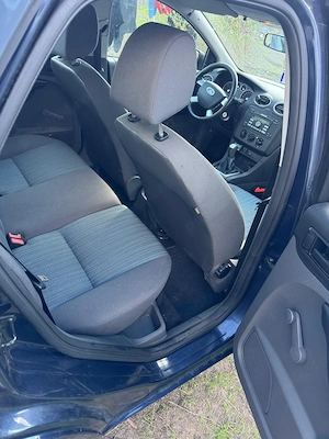 Ford Focus 1.6 TDCi   economic, întreținut, unic proprietar - imagine 7